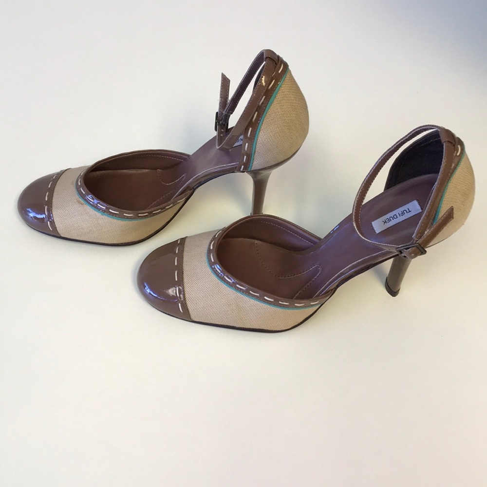❌SOLD❌🆕Unique Tufi Duek Round Toe Heels